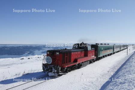 流氷ノロッコ号