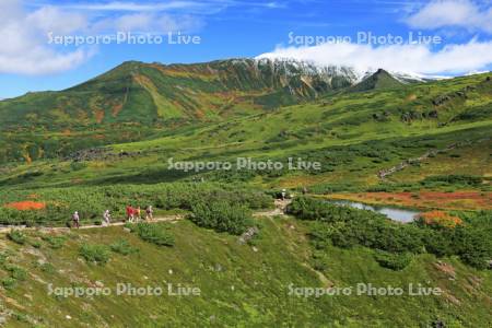 当麻岳と登山者