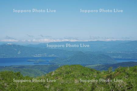 オロフレ峠付近より望む洞爺湖