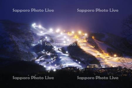 ニセコグランヒラフスキー場の夜景