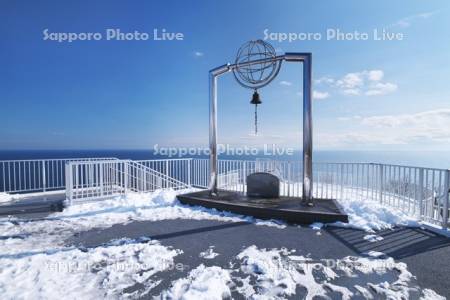 地球岬展望台と幸福の鐘