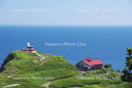 高島岬の日和山灯台と鰊御殿