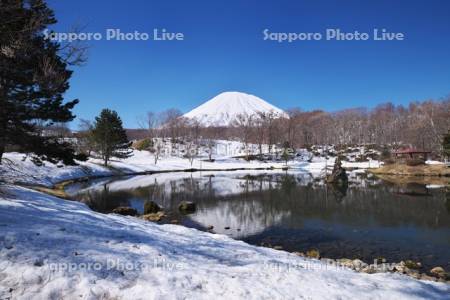 ふきだし公園と羊蹄山