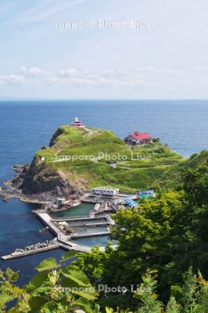 高島岬の日和山灯台と小樽市鰊御殿