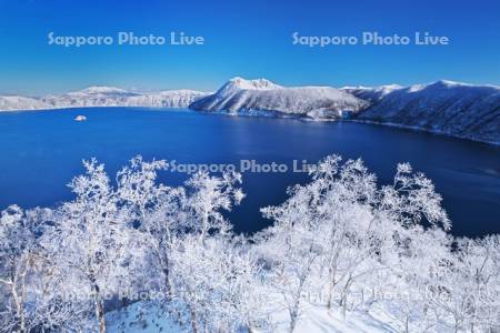 摩周湖と樹氷