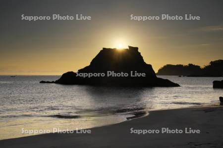 奥松島（室浜海岸）の日の出