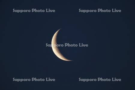 三日月