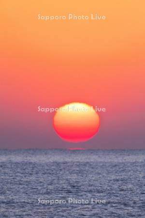 日の出と太平洋