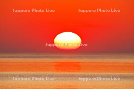 オホーツク海の日の出