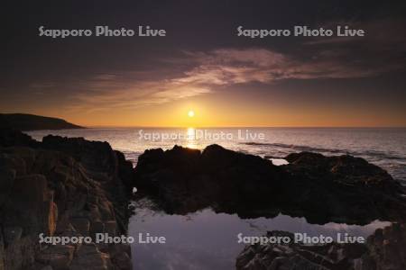 花咲岬の日の出と太平洋