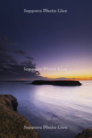 嶮暮帰島の朝と太平洋