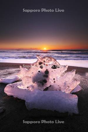 十勝のジュエリーアイスの日の出　太平洋