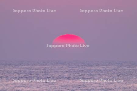 日の出と海（太平洋）