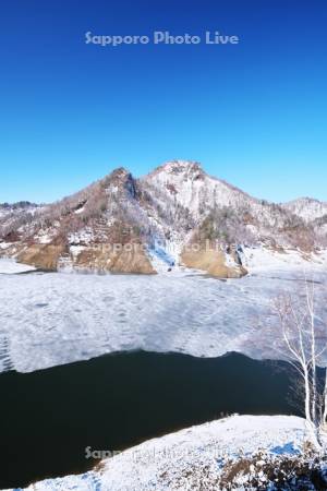 さっぽろ湖と小天狗岳