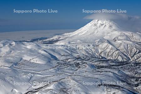 知床峠と羅臼岳