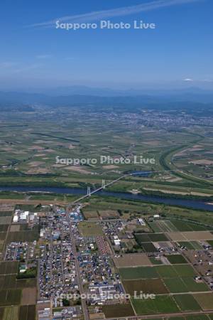 石狩川新篠津市街地