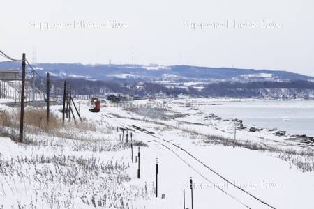 列車と流氷
