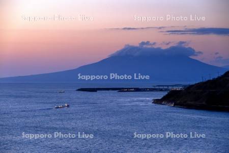 ホタテ漁と駒ヶ岳