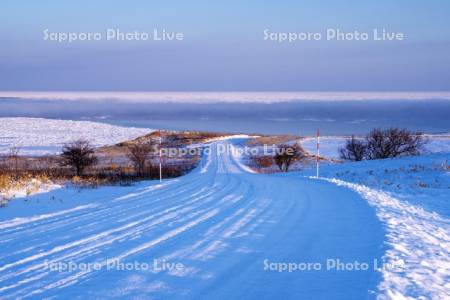 雪道と流氷