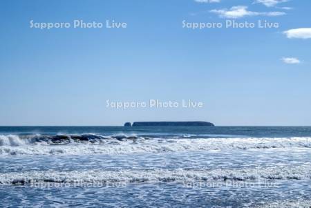 花咲岬よりモユルリ島
