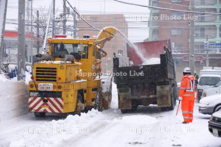 排雪作業