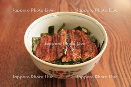 鰻丼　土用の丑の日