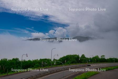 日勝峠展望台より雲海　R274