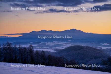 朝焼けの大雪山