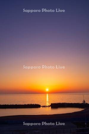 厚田ビーチと夕日