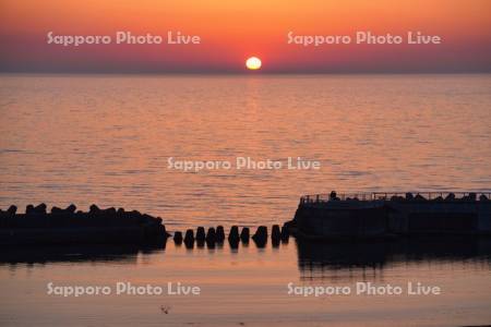 厚田ビーチと夕日