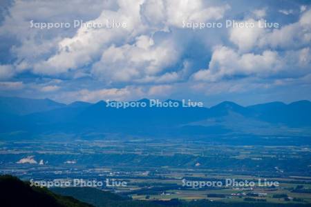 日勝峠展望台より十勝平野