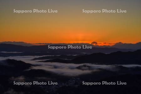 かもい岳国際スキー場より朝焼け
