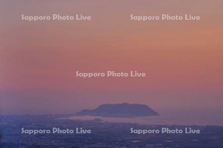城岱牧場展望台より函館山夕景
