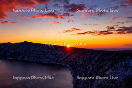 摩周湖の日の出