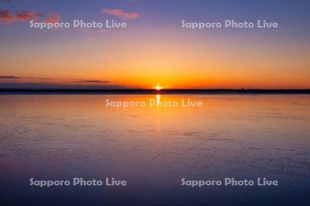 ウトナイ湖の日の出