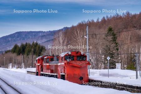 ラッセル車（DE15）