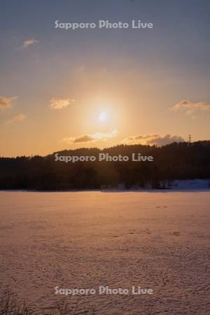 ふくろう湖と夕日