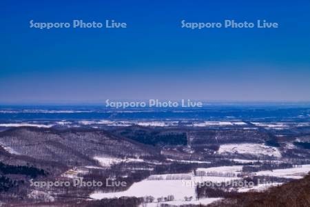 狩勝峠展望台より