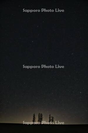 マイルドセブンの丘と星空