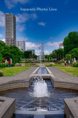 大通公園　サンクガーデン