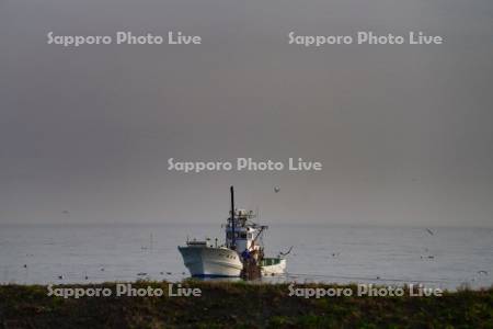 野付半島　漁船