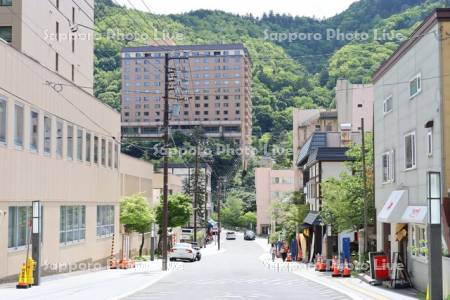 定山渓温泉街