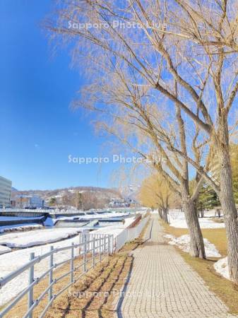 発寒川公園